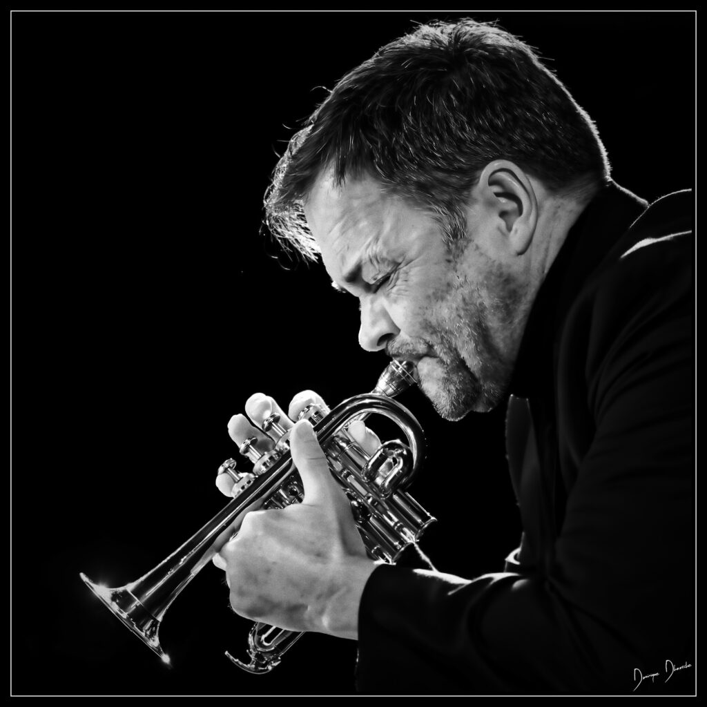 251113 21h43mn23s xh2 1